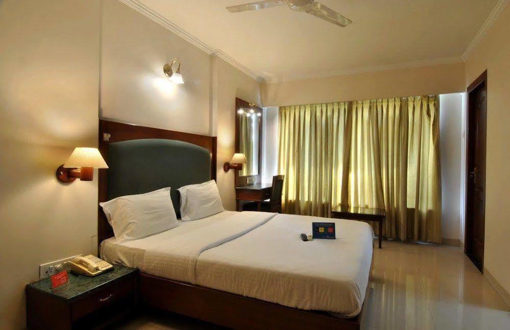 Fabhotel Lotus Koregaon Park Hotel Pune