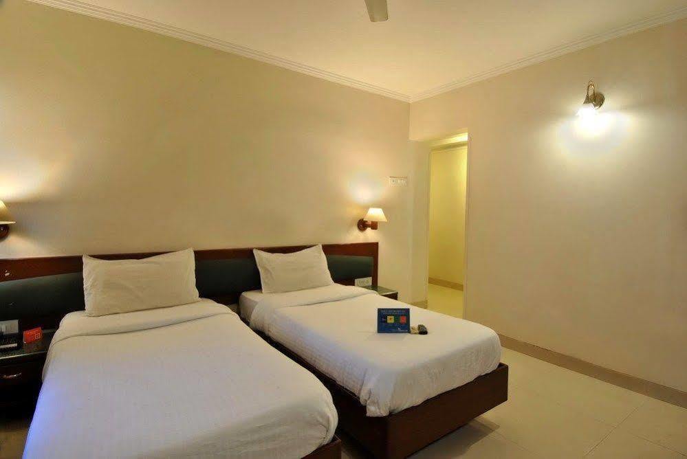 Hotel Fabhotel Lotus Koregaon Park 3*