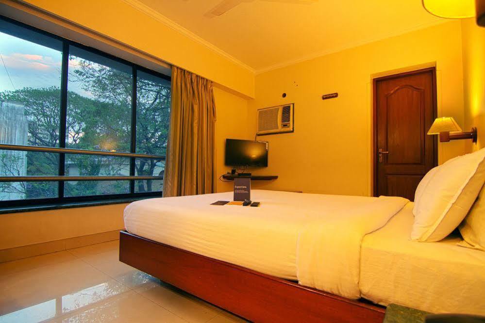 Fabhotel Lotus Koregaon Park Hotel Pune